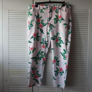 Old Navy pixie pink tropical print, mid-rise. Size 18 plus long.